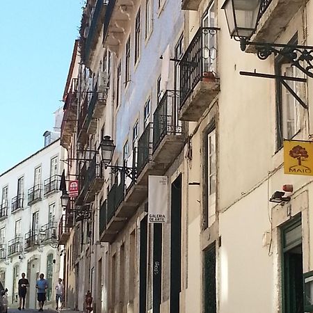 Cozy 1St Floor Flat Central Chiado District With Balconies And Ac 19Th Century Building Lisboa Εξωτερικό φωτογραφία