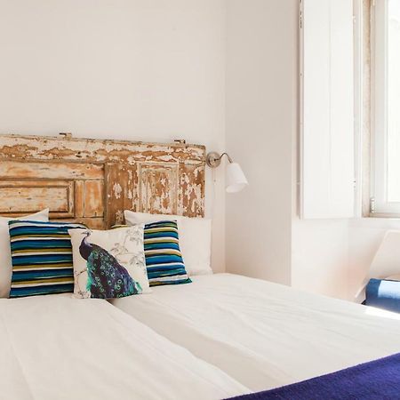 Cozy 1St Floor Flat Central Chiado District With Balconies And Ac 19Th Century Building Lisboa Εξωτερικό φωτογραφία